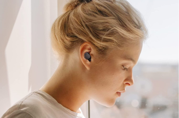 12 Best Wireless Earbuds for Small Ears In 2023