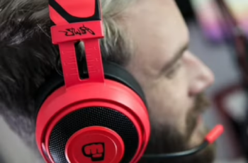 What Headset Does Pewdiepie Use