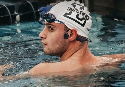 Best Waterproof Headphones for Swimming Expert's Choice 1 best waterproof headphones